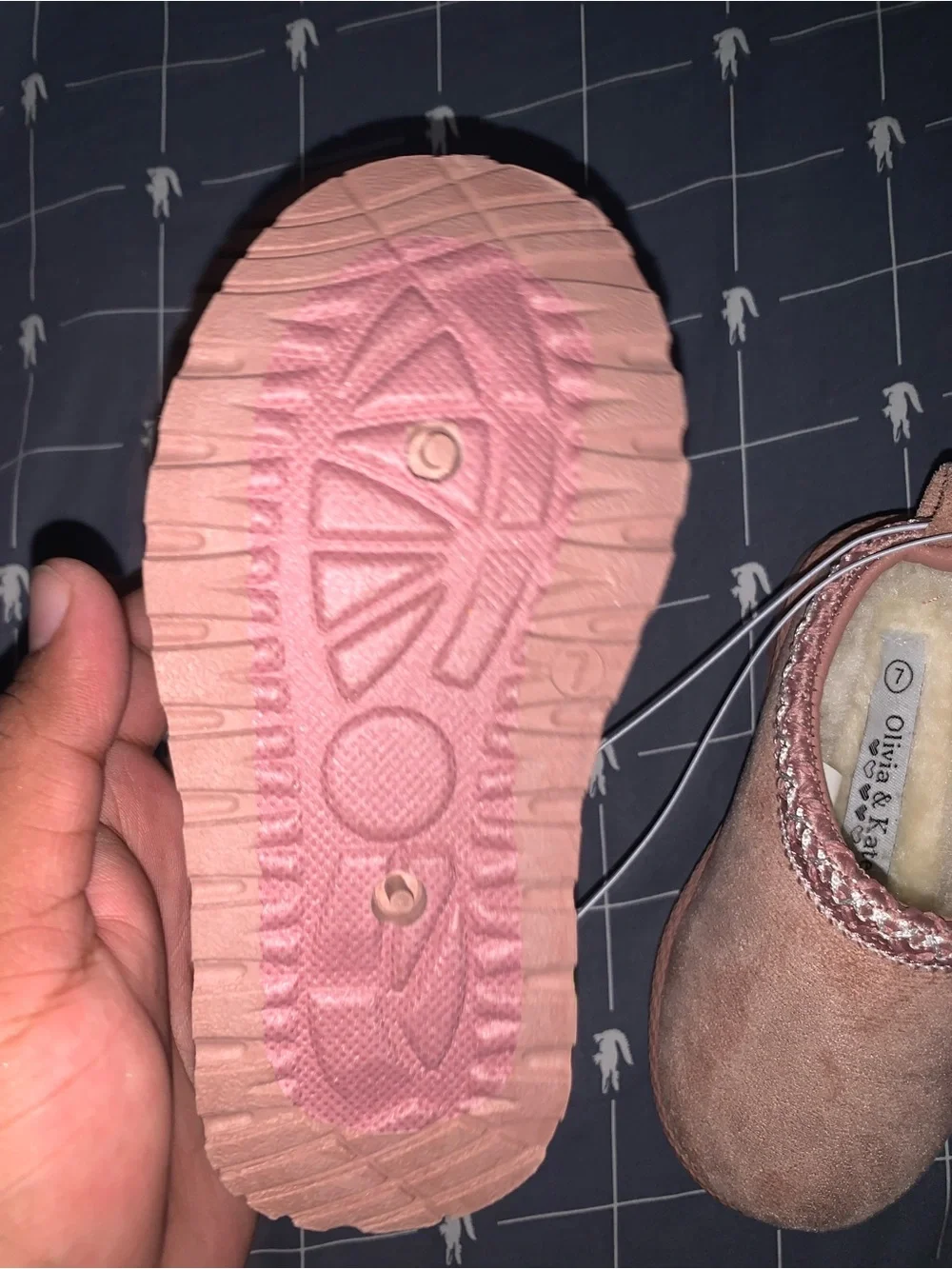 Olivia & Kate Platform Slippers Pink Size: 7 Toddler